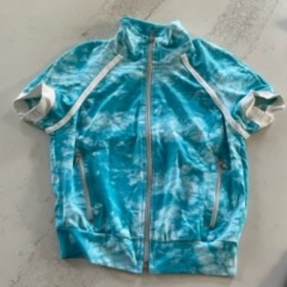 255. Rare Bebe Bundle Sport Set Size Small Tie Dye, Jacket, Sport Bra, Shorts - Picture 2 of 12